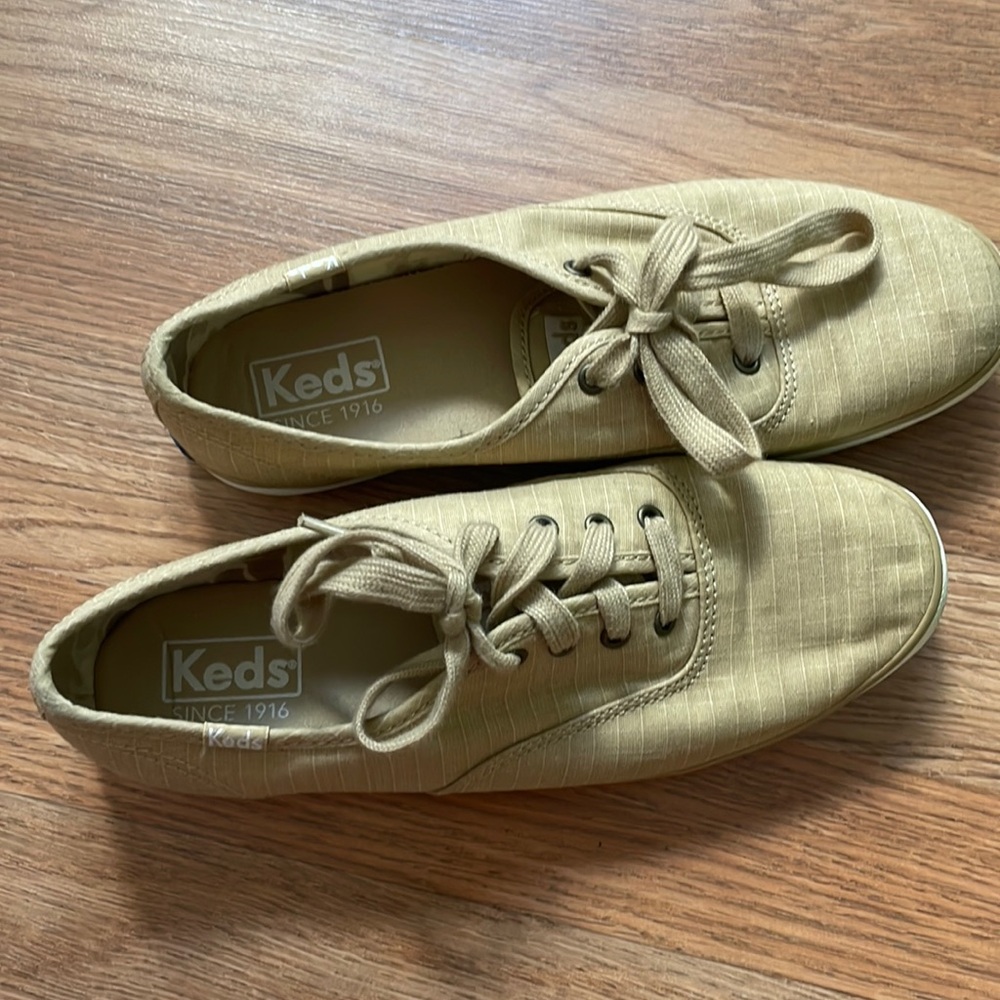 Tan Keds - size 6.5!